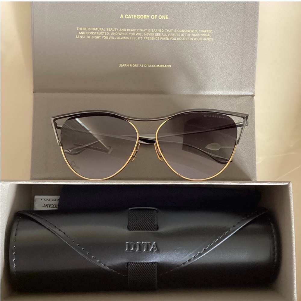 Dita Sexy Cat-Eye Sunglasses with case! Great Gift! ♥️ - Picture 4 of 7